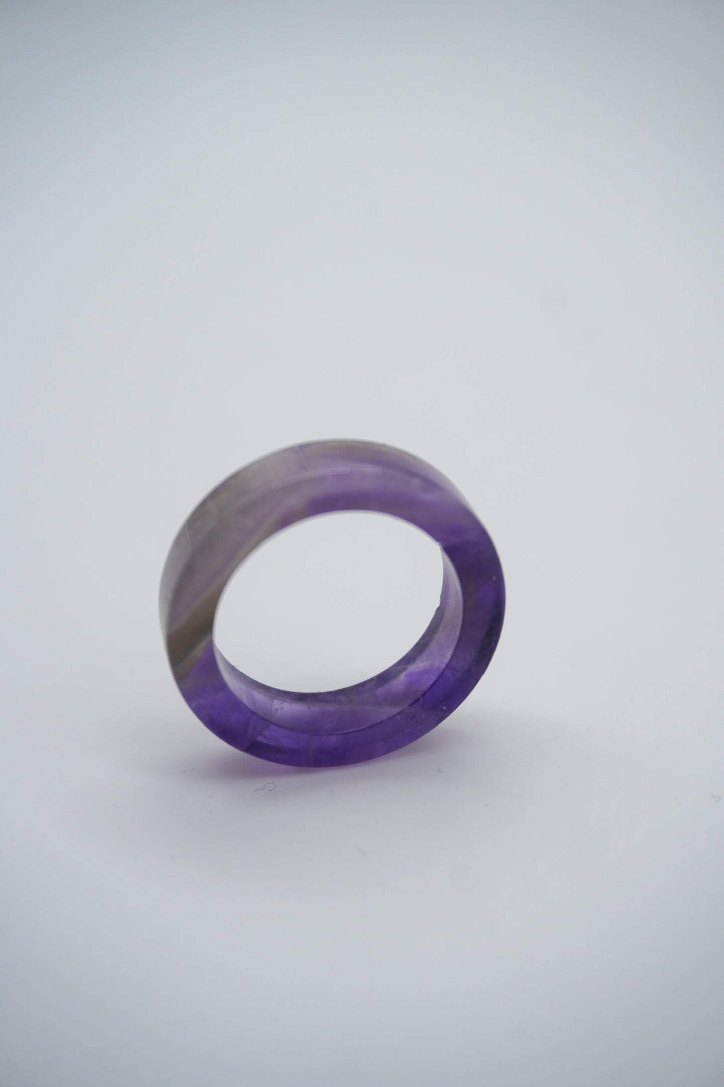 Anello in Ametista Naturale – Armonia da Indossare