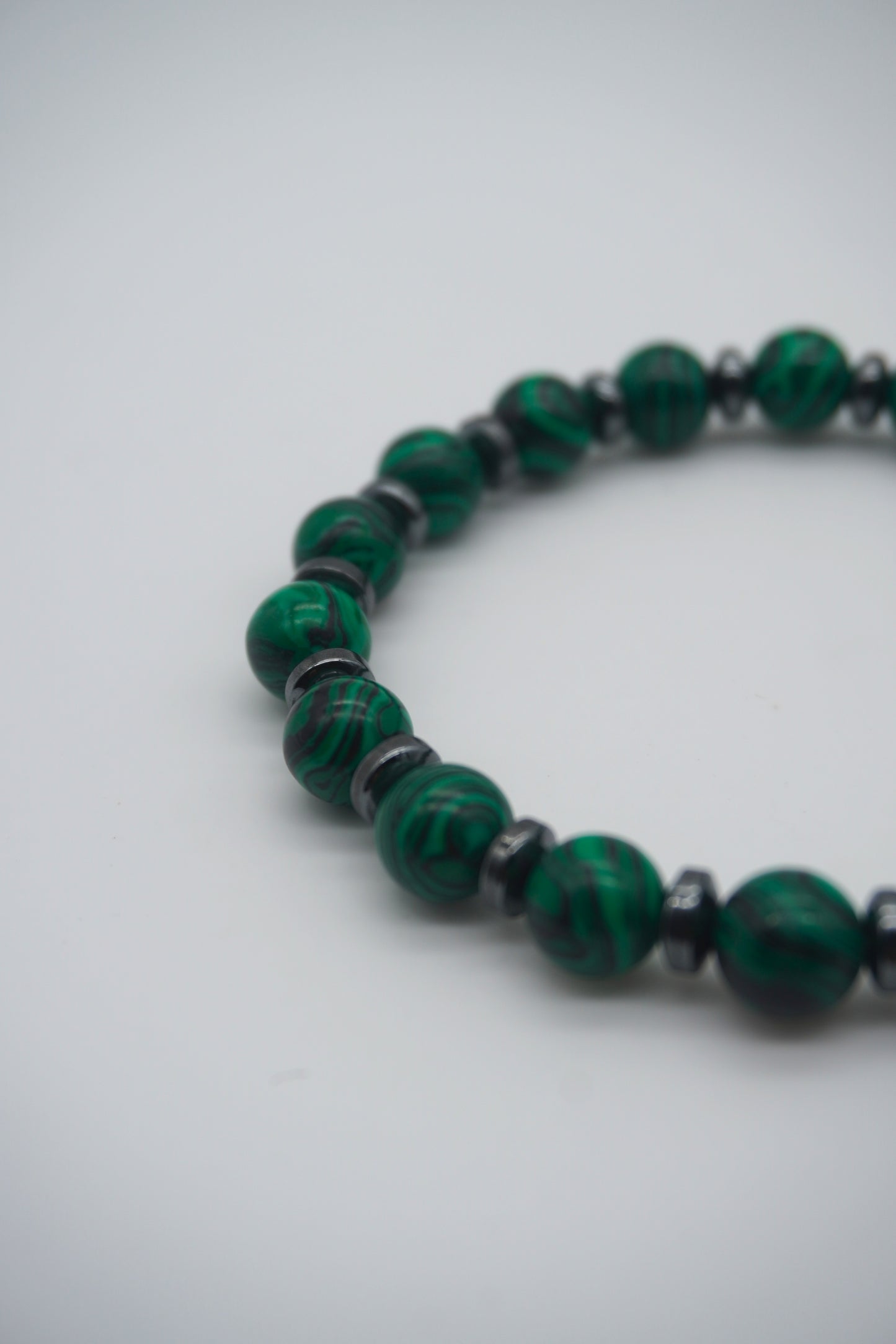 Bracciale in Malachite – Equilibrio e Raffinatezza