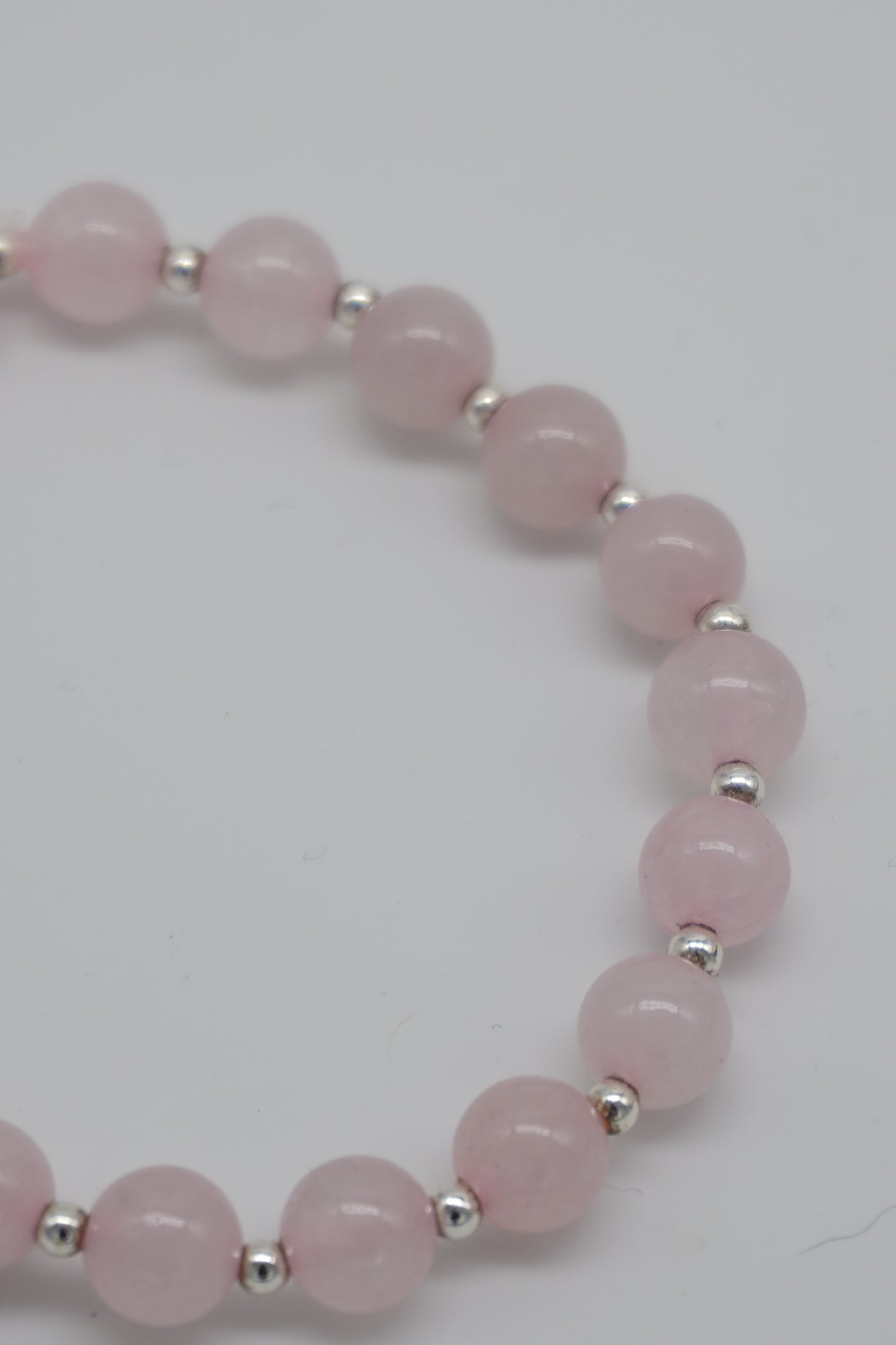 Bracciale in Quarzo Rosa naturale – Amore, armonia e dolcezza emotiva