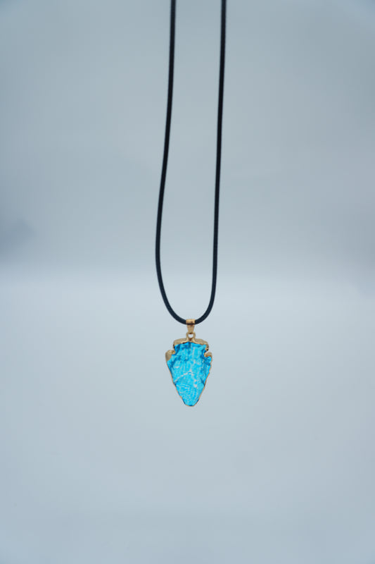 Collana con ciondolo cristallo blu – Energia, stile e vibrazioni moderne