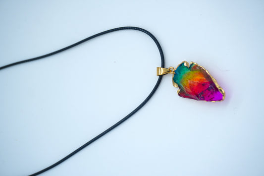 Collana con fluorite arcobaleno naturale – Energia dei chakra e protezione mentale