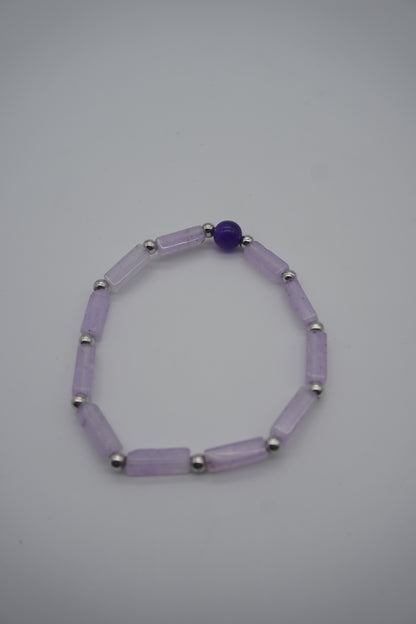 Bracciale in Ametista Lavanda e Sfera Viola – Eleganza Sottile